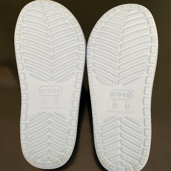 CROCS COZZZZY SLIDES - Picture 3 of 4